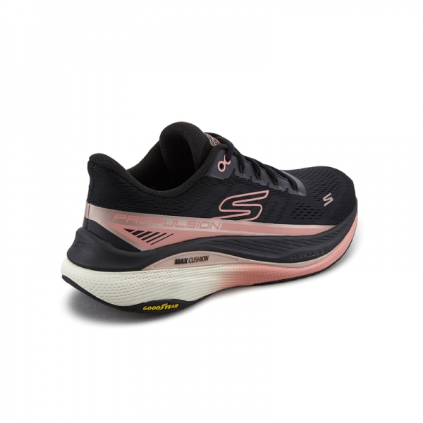 MAX CUSHIONING PROPULSION MAX CUSHIONING PROPULSION